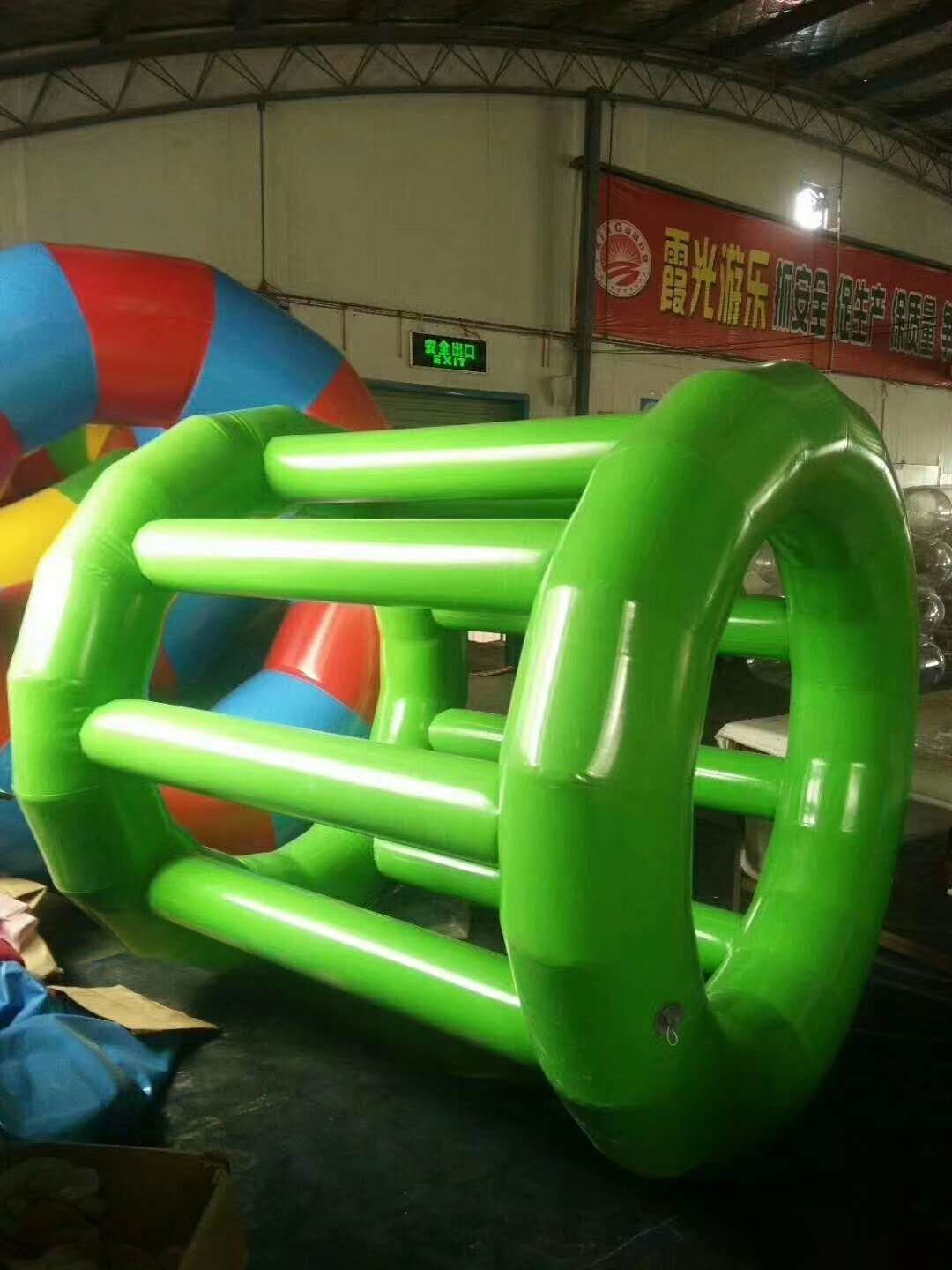 可克达拉水上滚筒